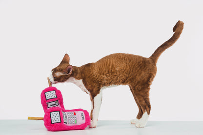 The Feature Phone Actinidia Polygama Pet Toy